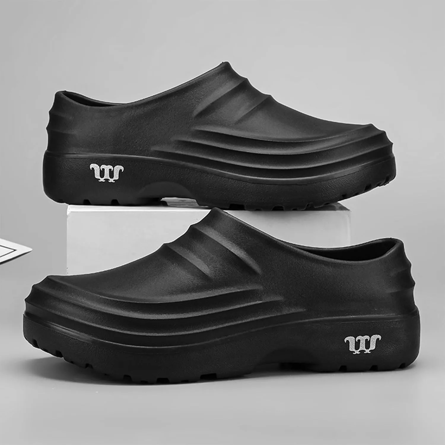 Unisex Chef Shoes Waterproof and Anti Slip，Armadillo Chef Shoes Lightweight Comfortable and Safe