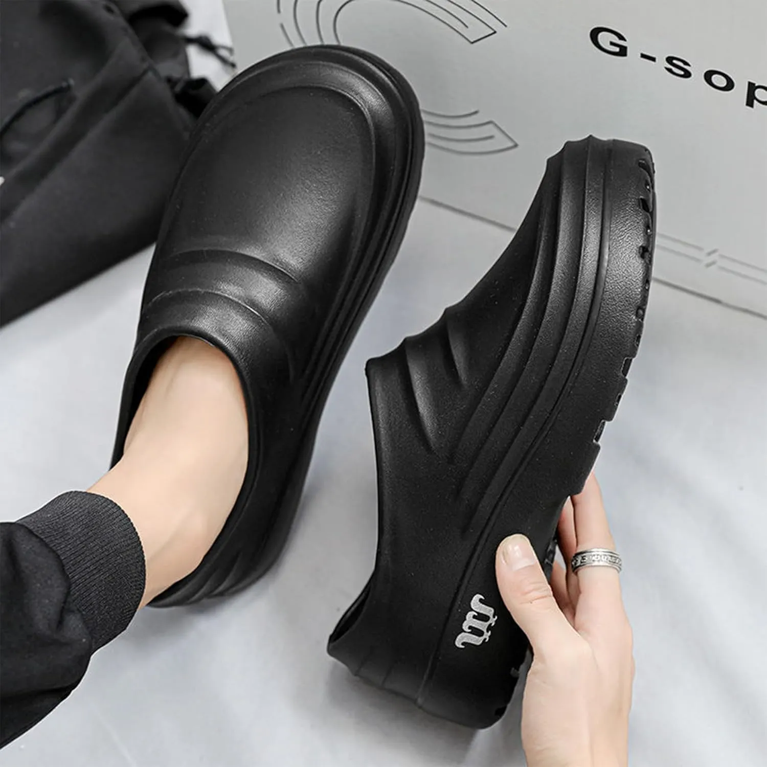 Unisex Chef Shoes Waterproof and Anti Slip，Armadillo Chef Shoes Lightweight Comfortable and Safe