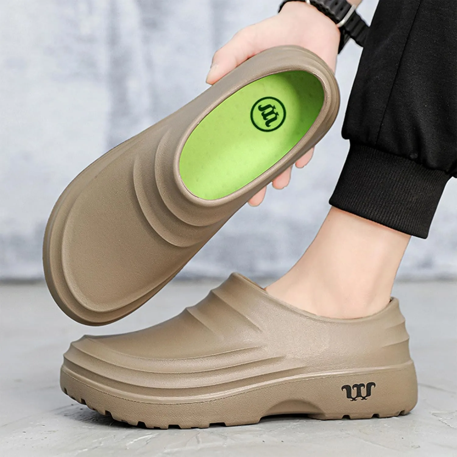Unisex Chef Shoes Waterproof and Anti Slip，Armadillo Chef Shoes Lightweight Comfortable and Safe