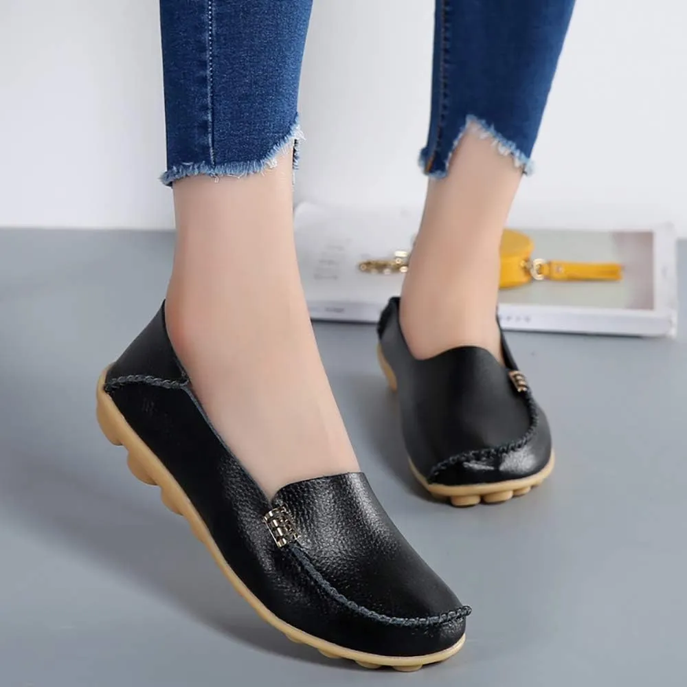 WERWAES Womens Casual Loafers Comfortable Leather Slip on Shoes Fashion Round Toe Moccasins Flats Soft Lightweight Walking Outdoor Loafers