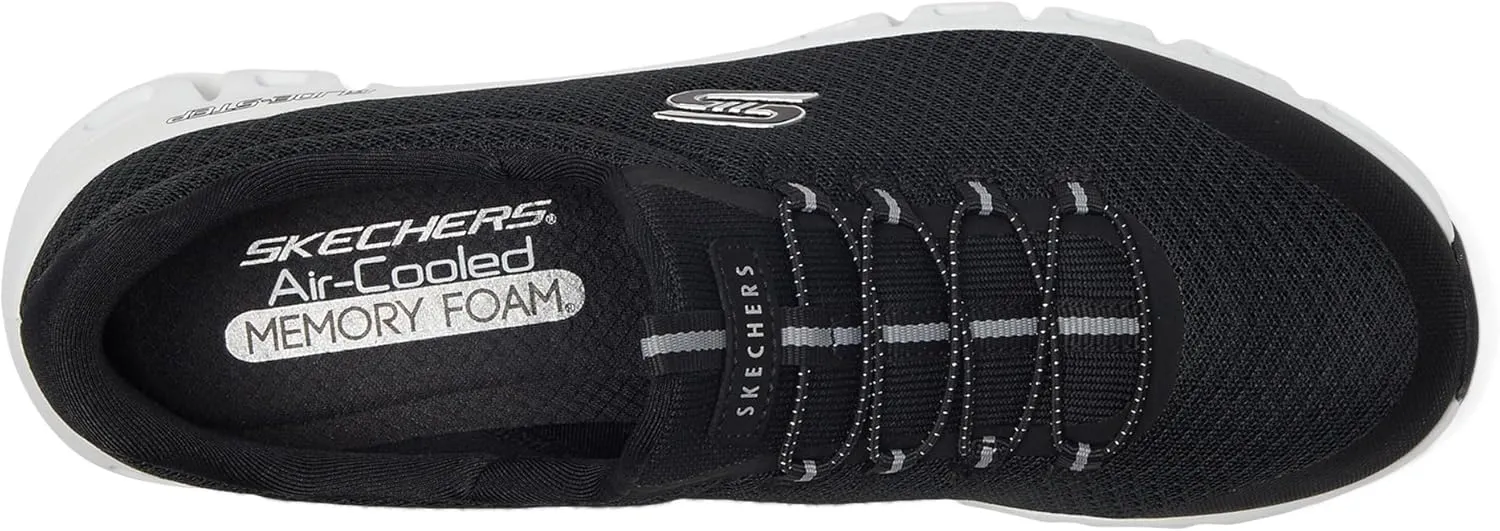 Women's Glide-Step-Resilience Sneaker