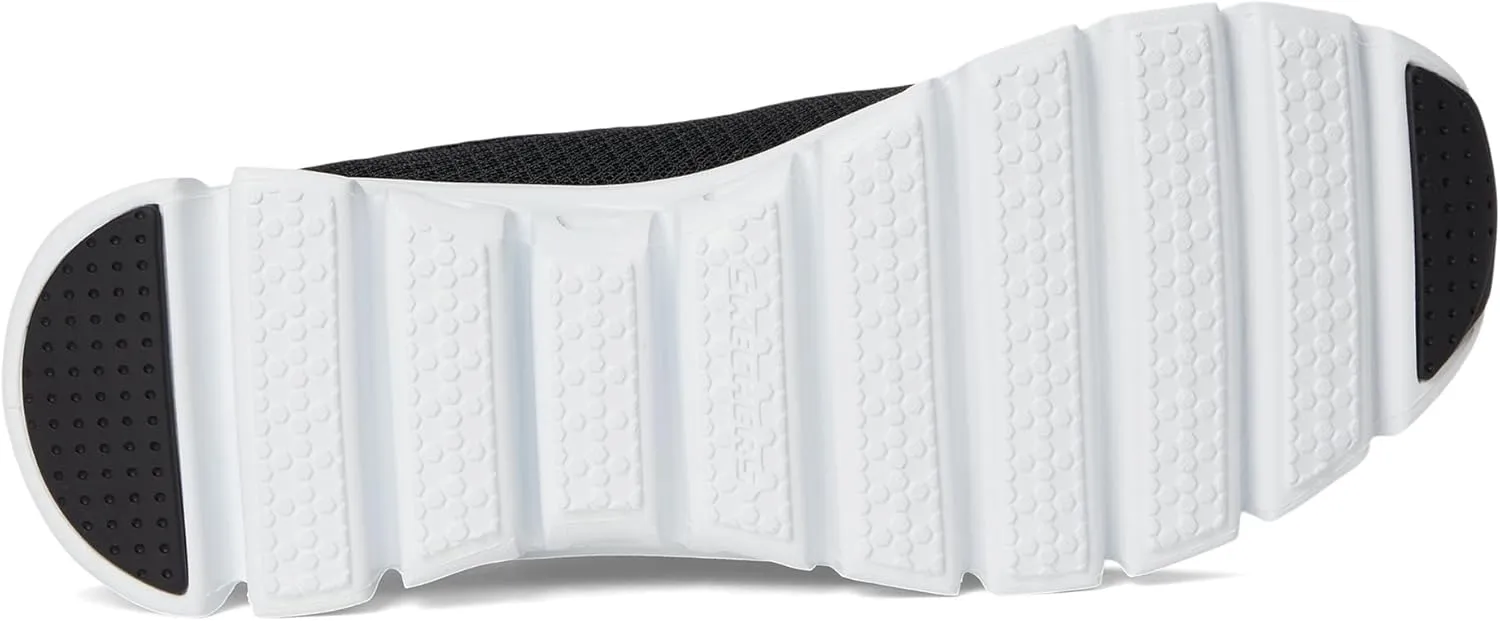 Women's Glide-Step-Resilience Sneaker