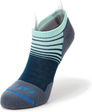 Women's Light Runner (Tri-Stripe) - Low