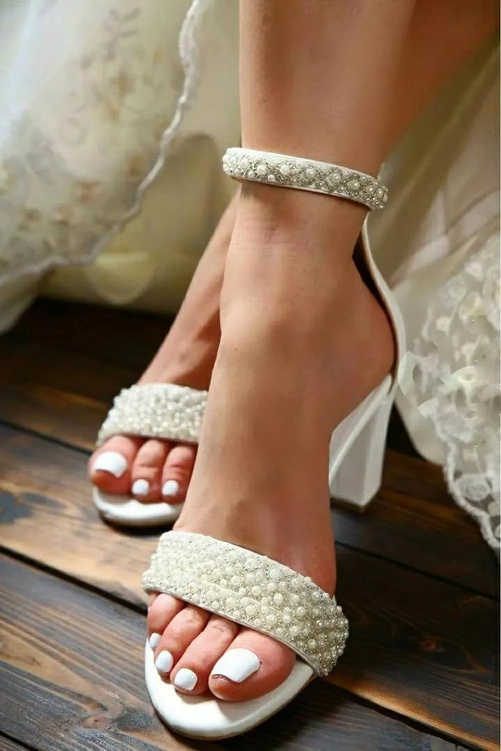 Women's Open Toe Chunky Block Heel Pumps Ankle Buckle Wedding Shoes Pearls Evening Party Dress Shoes Sandals