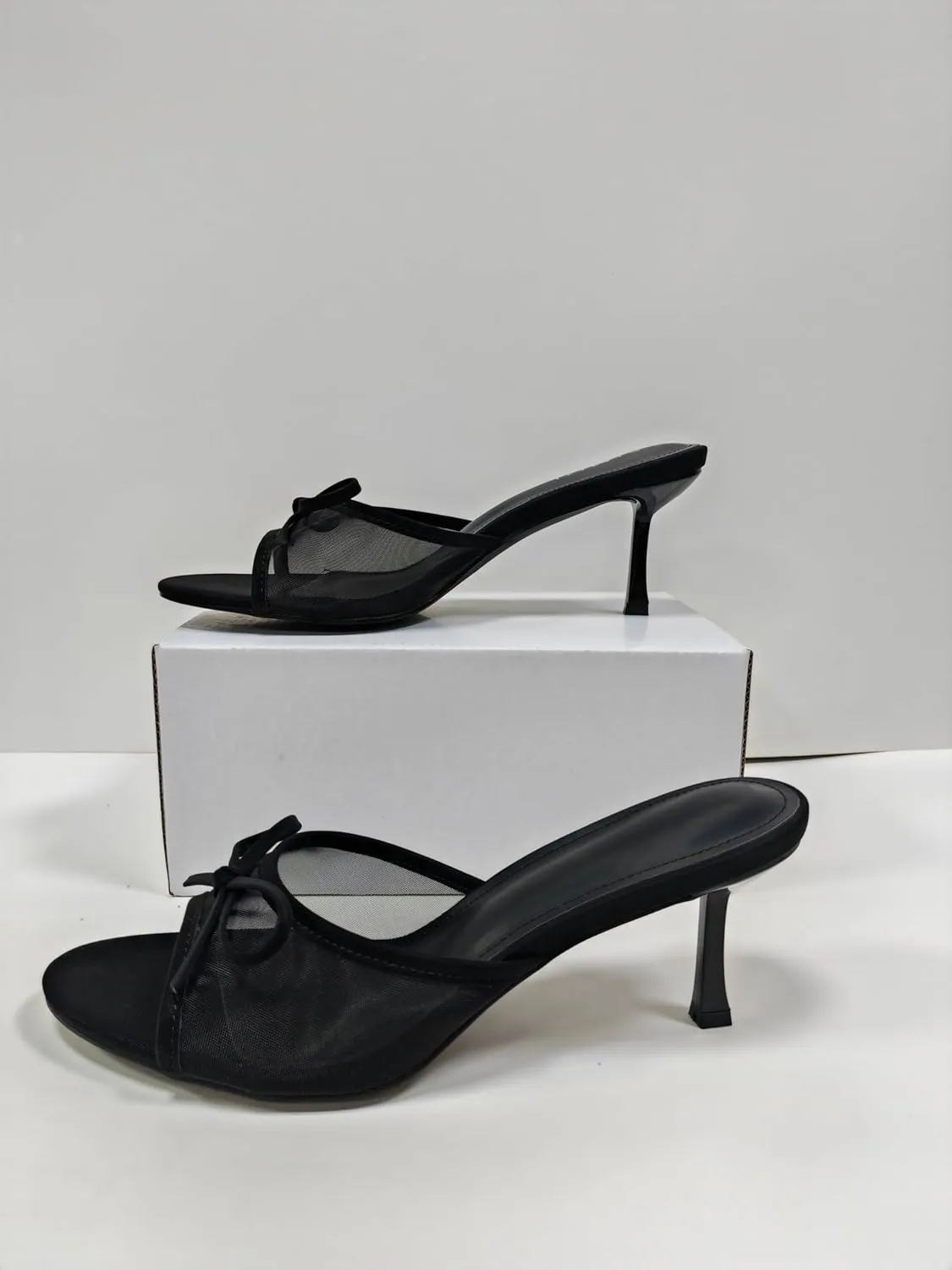 Women's Round Toe Open Toe Low Heel Bow Mesh Sandals