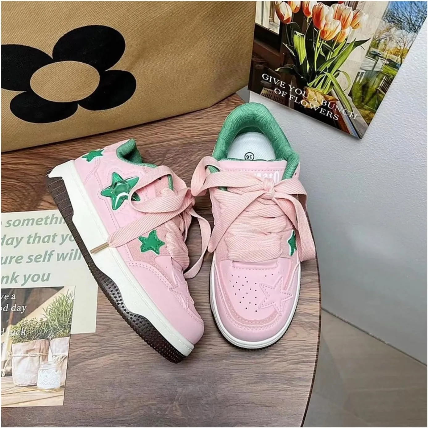 Women's Star Chunky Sneakers Y2k Aesthetic Cute Unique Comfort Casual Walking Creamy Stylish Platform Shoes for Sports