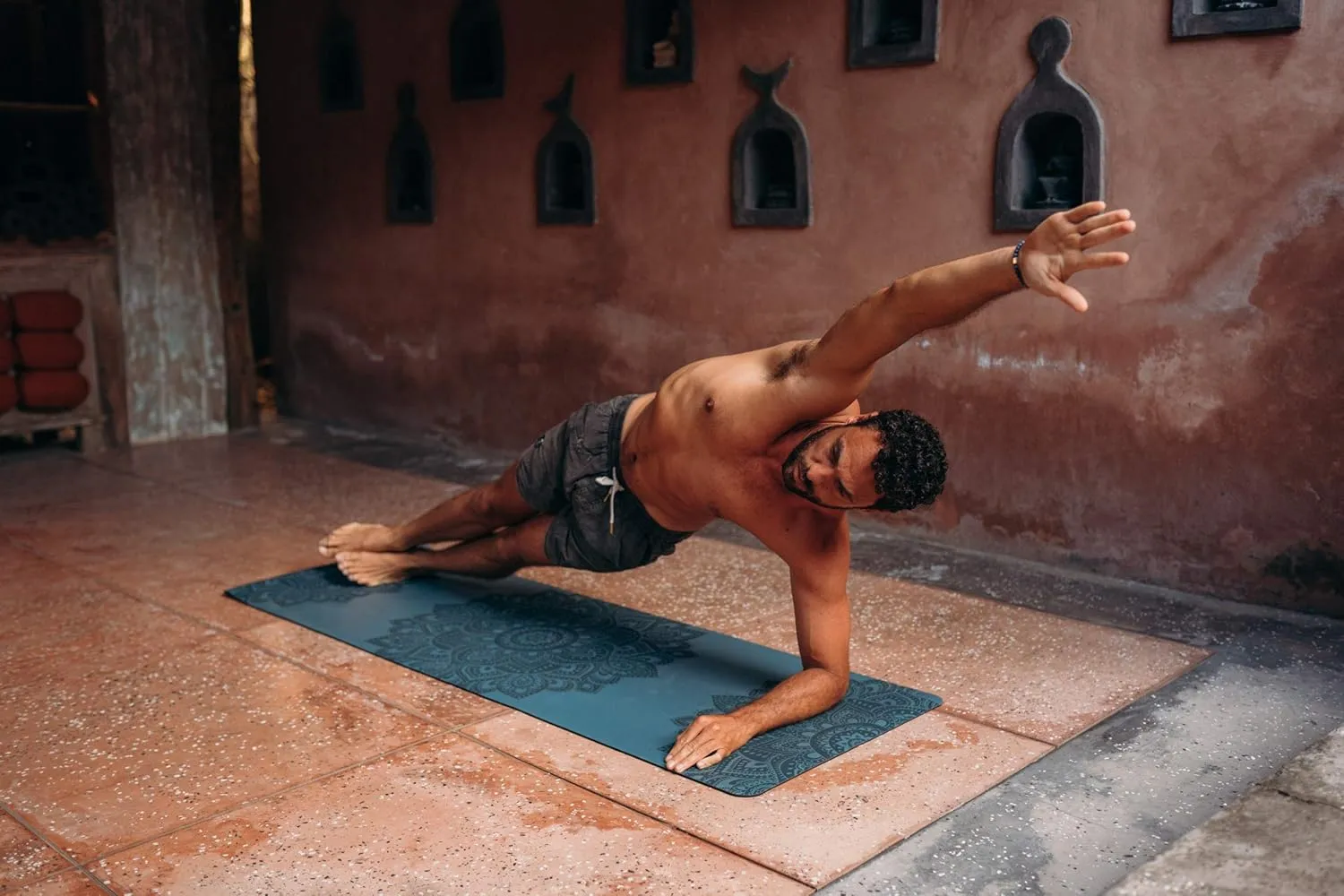 YOGA DESIGN LAB | The Infinity Mat | Luxurious Non-Slip Design Provides Unparalleled Grip to Support and Align You Beautifully | Eco-Friendly | w/Carrying Strap!